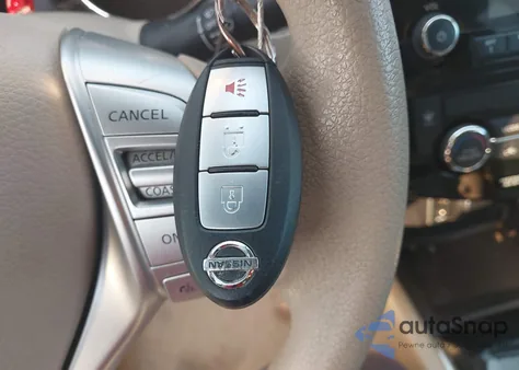 2015 Nissan Rogue Sv z USA, uszkodzony, nr VIN 5N1AT2MT7FC824754